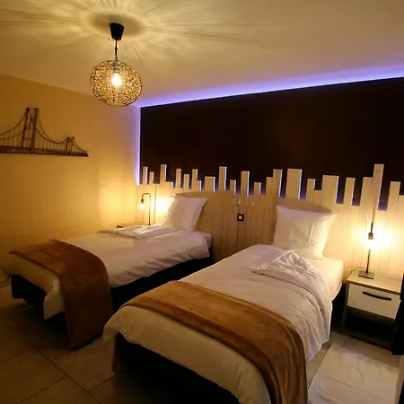 Holiday home L'abeille