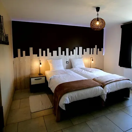 Holiday home L'abeille Somzee