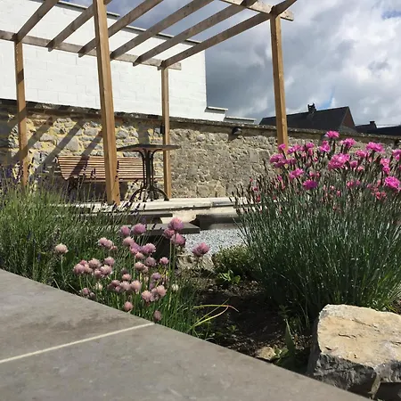 Holiday home L'abeille *