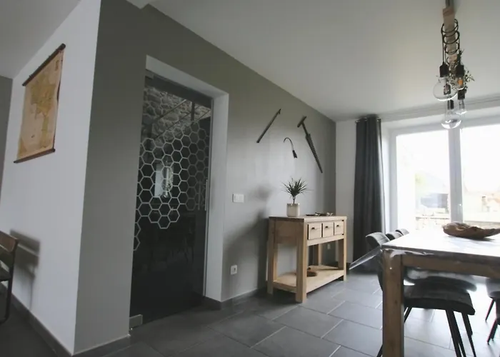 Holiday home L'abeille